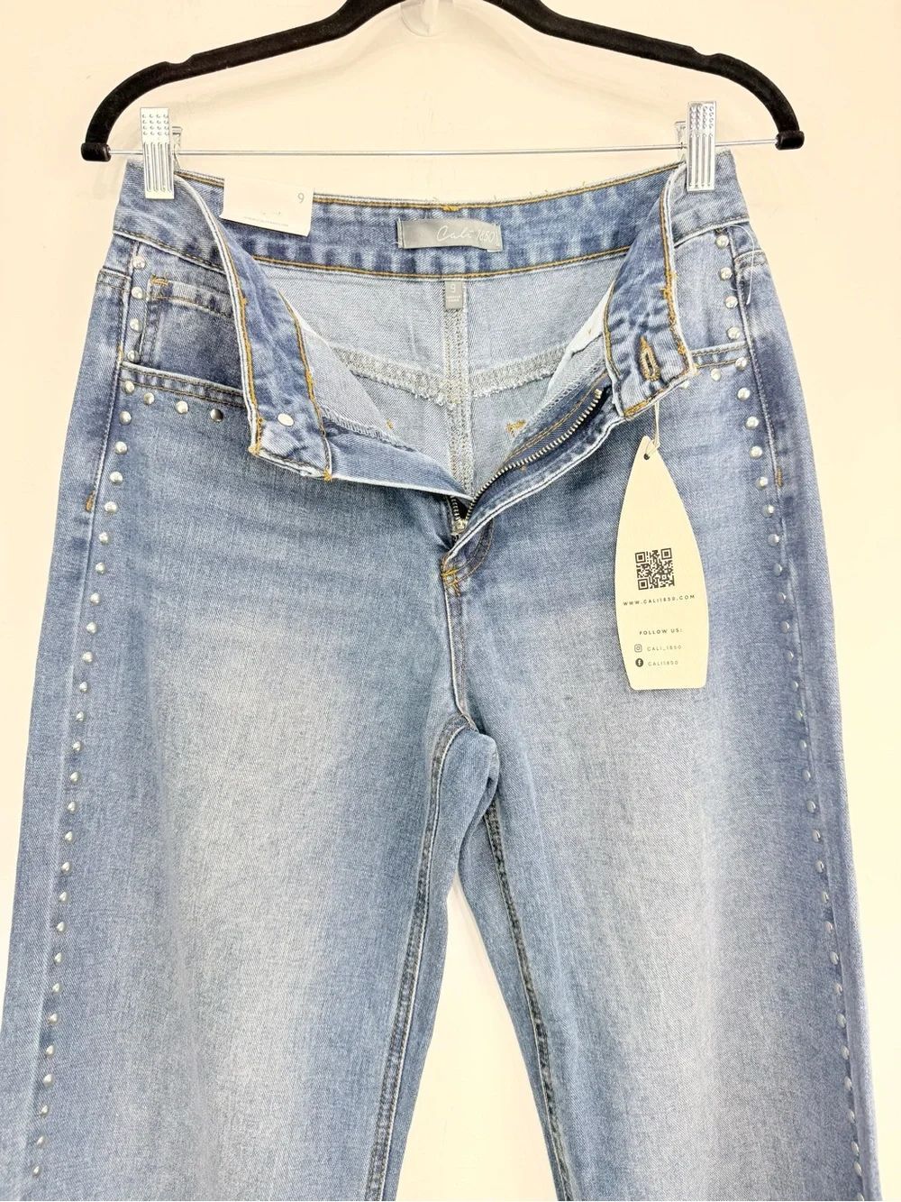 Cali 1850 Blue Medium Wash Silver Studded Wide Leg High Rise Denim Jeans NEW - Picture 11 of 16